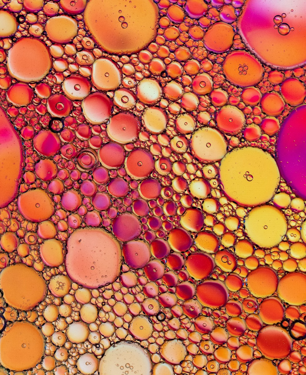 Retinol Under Microscope