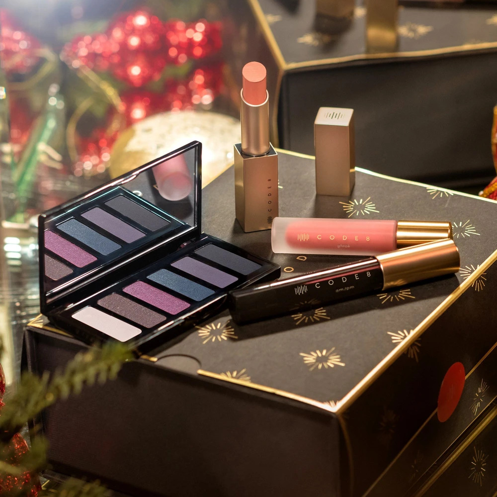 7 Makeup Gift Sets That She Actually Wants